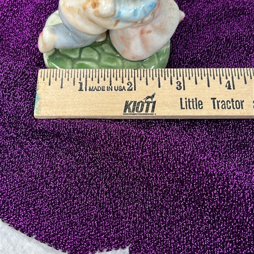Source Unknown Cream and Pink Decor Accents 3 per set