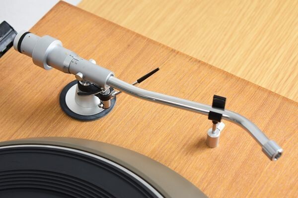 DENON DP-3700F STEREO RECORD PLAYER Direct Drive Turntable