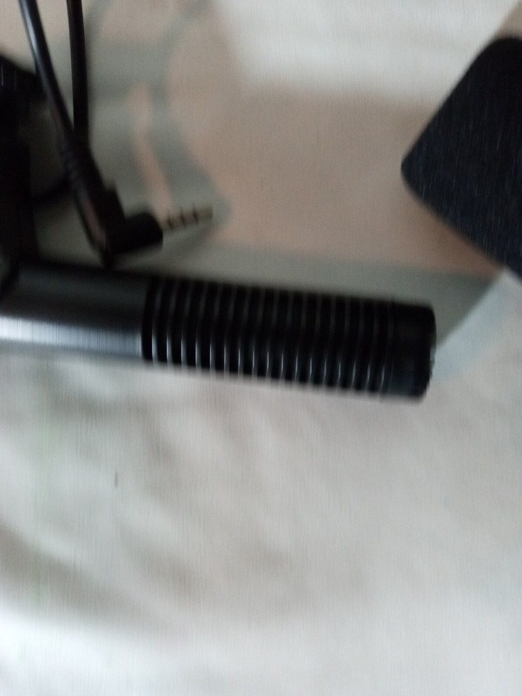 DigiPower Phone Camera External Microphone - Pre-owned