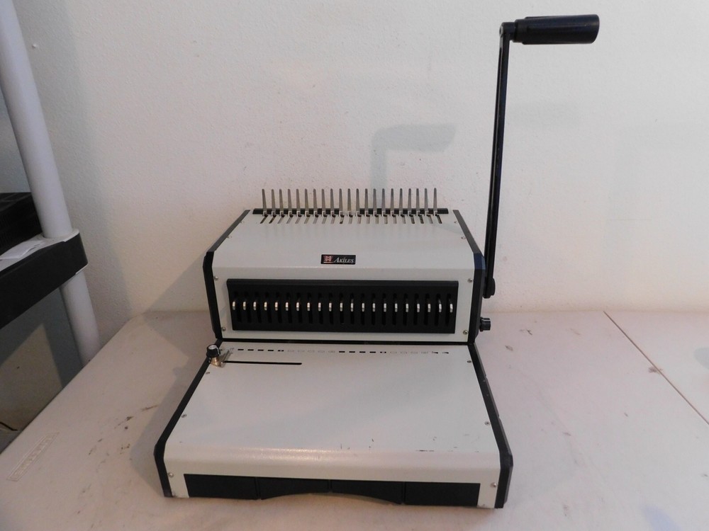 Akiles AlphaBind-CM Comb Binding Machine & Punch 12-inch - Read