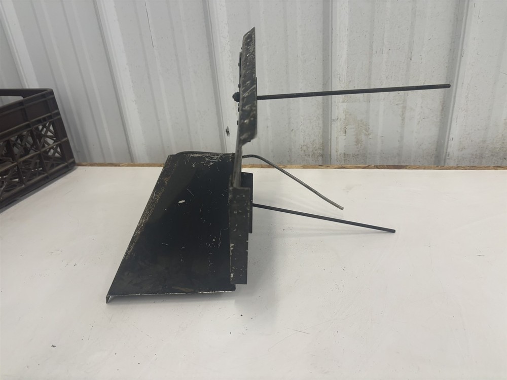Luscombe Model 8 Battery Box Platform Mount Base Bracket 581084