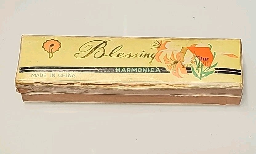 VINTAGE BLESSING WOOD HARMONICA - ORIGINAL BOX - Red