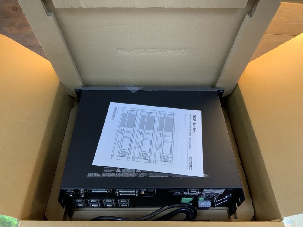 QSC AUDIO DCP-100 (AM1028612)