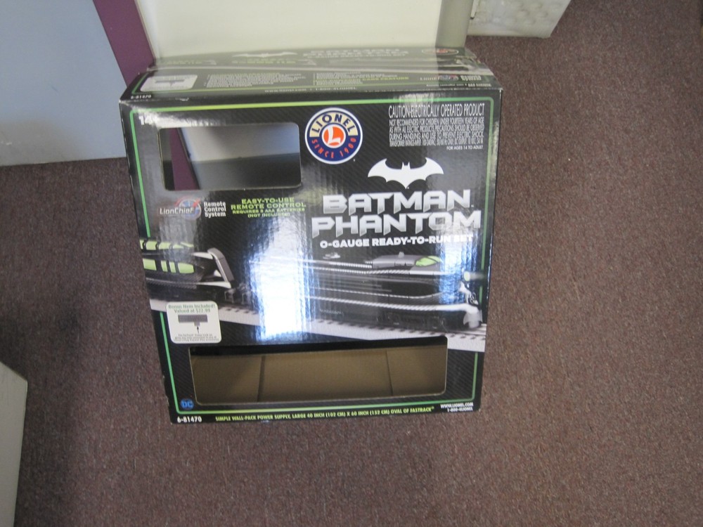 Lionel 6-81470 DC Comics Phantom Batman LionChief Train Set