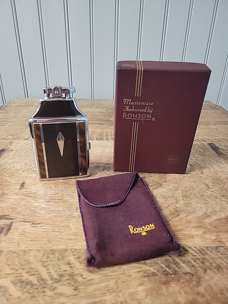 Vintage RONSON Mastercase Cigarette Lighter and Holder w/Original Box Untested.
