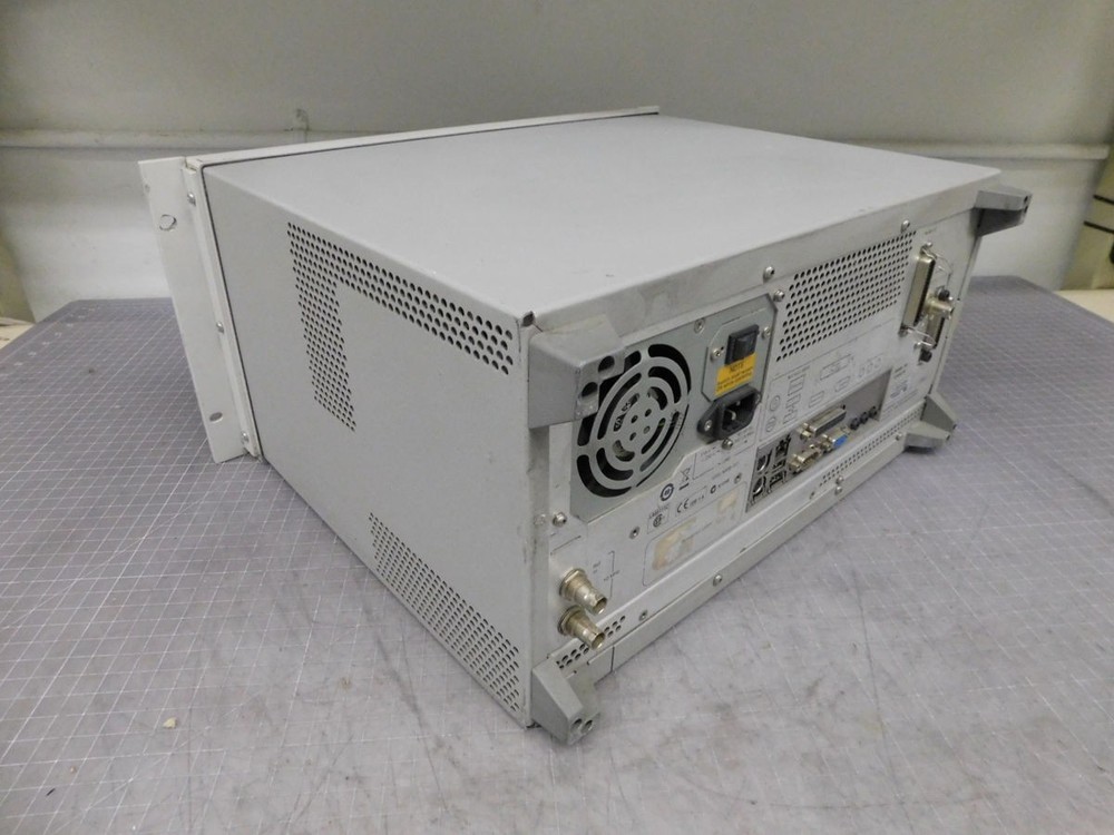 AGILENT E5062A NETWORK ANALYZER M4988