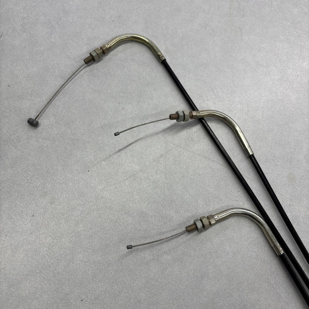 JOHN DEERE SNOWMOBILE THROTTLE CABLE 05-139-30