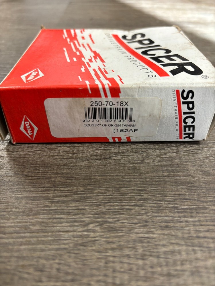Spicer 250-70-18X BRG Retainer Kit