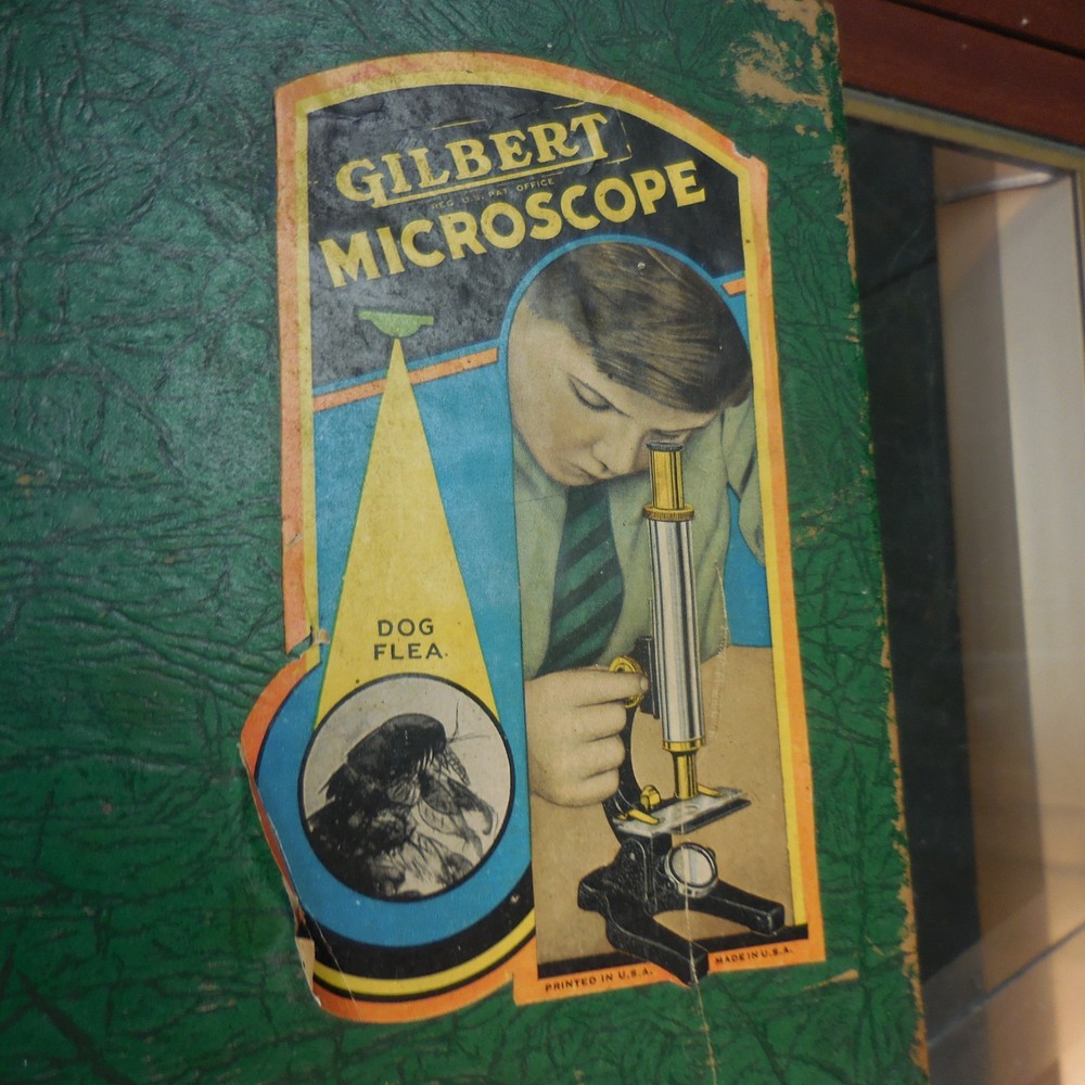 VINTAGE GILBERT MICROSCOPE EMPTY GREEN CASE ONLY