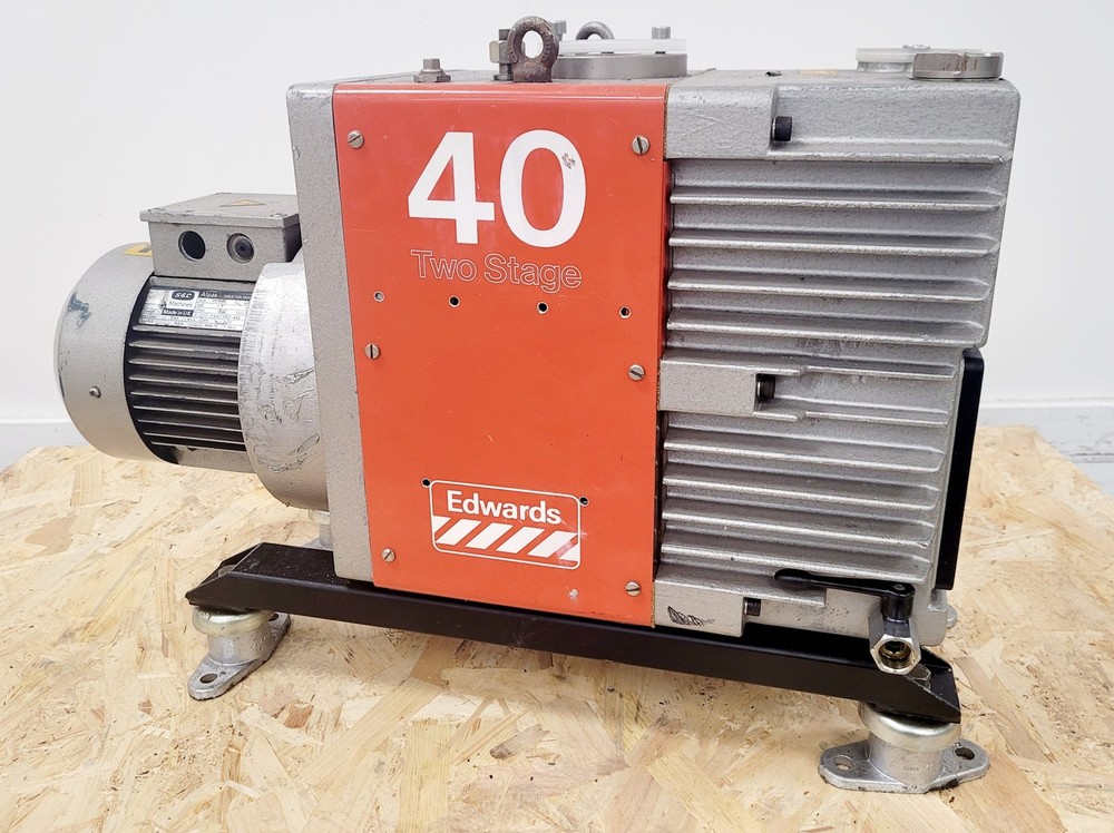 Edwards E2M40 Vacuum Pump