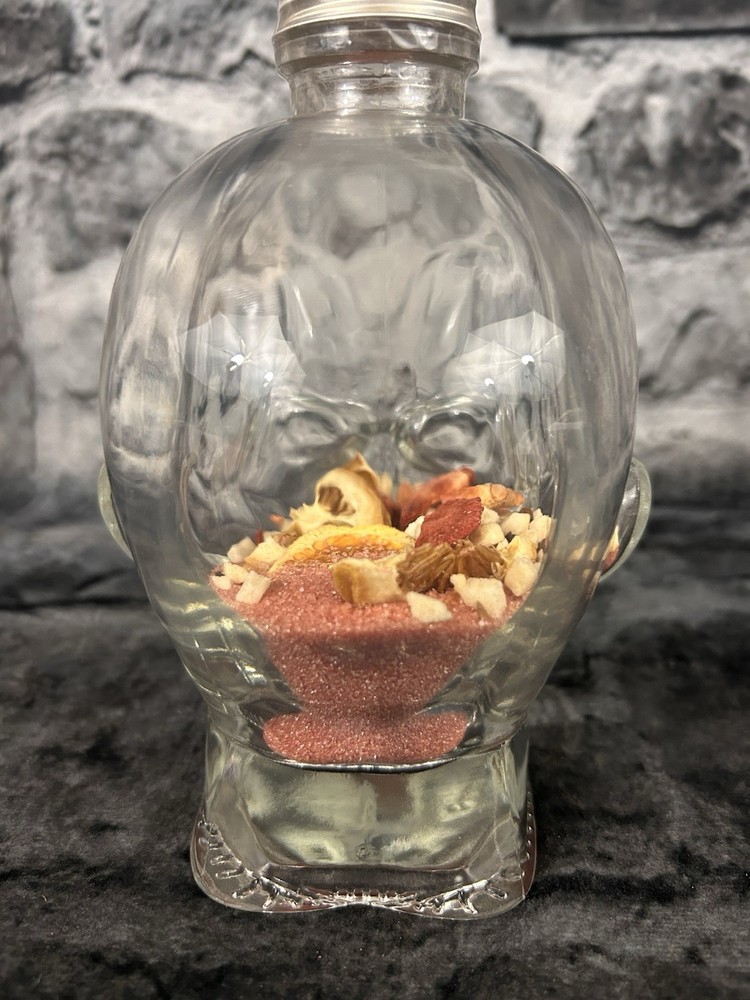 El Diablo Crystal Head Apothecary Magic Display