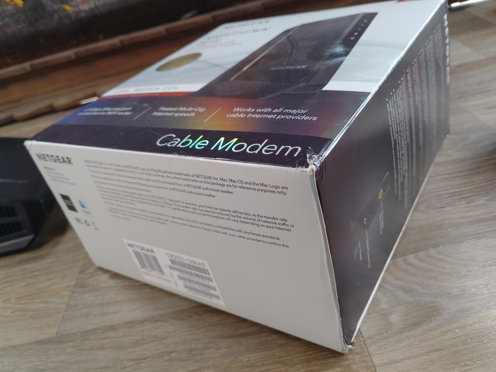 NETGEAR CM2000 Nighthawk DOCSIS 3.1 - 2.5 Gbps Internet Speed Cable Modem