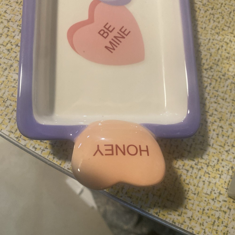 Valentines Candy Dish (Chipped on Bottom) See Pic
