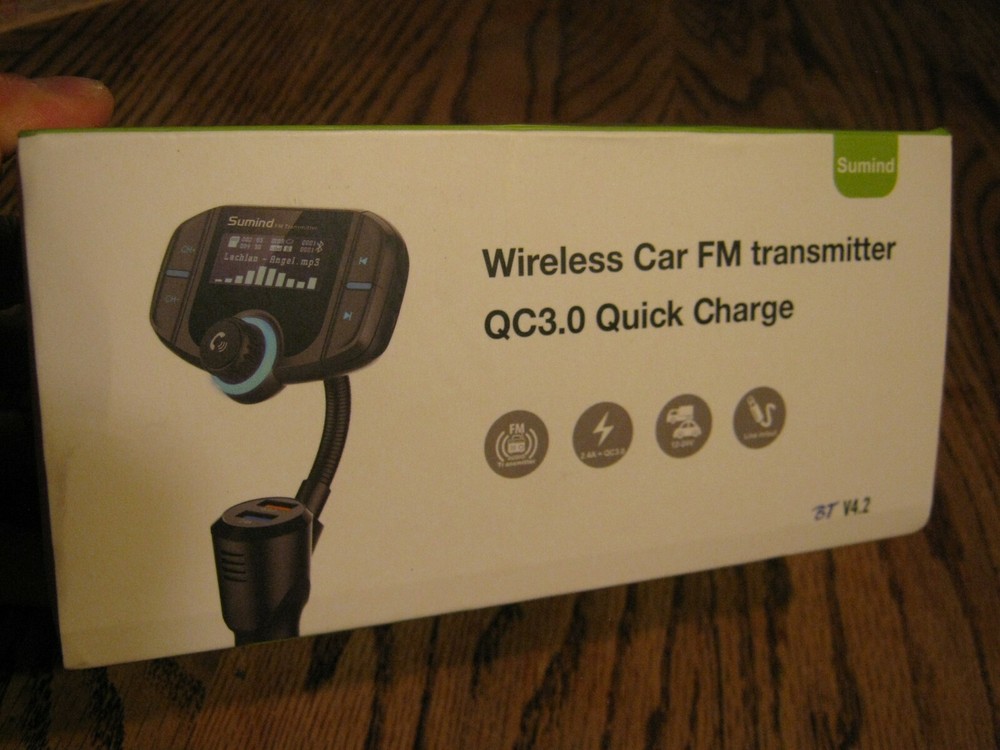 SUMIND FM Transmitter Wireless Car FM Transmitter QC3.0 Quick Charge