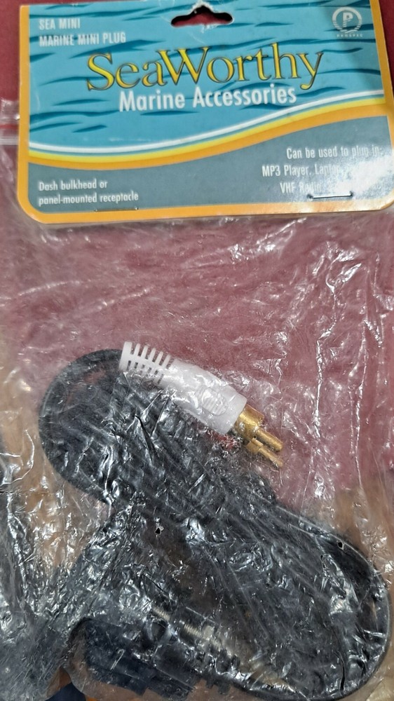 SeaWorthy Auxiliary Plug Marine Mini Plug