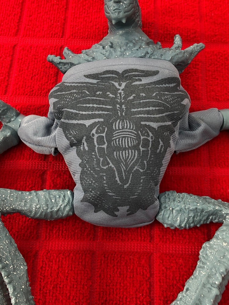 VINTAGE 1998 “LOST IN SPACE” ALIEN/PUPPET