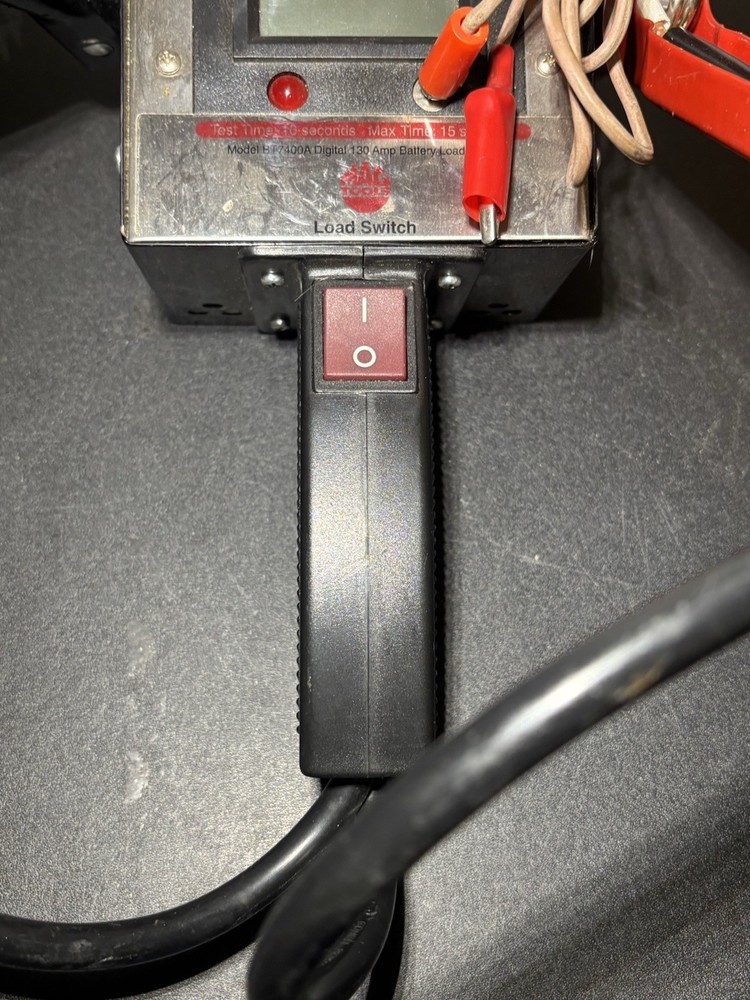 Mac Tools 130 Amp Digital Battery Load Switch Tester BT7400A