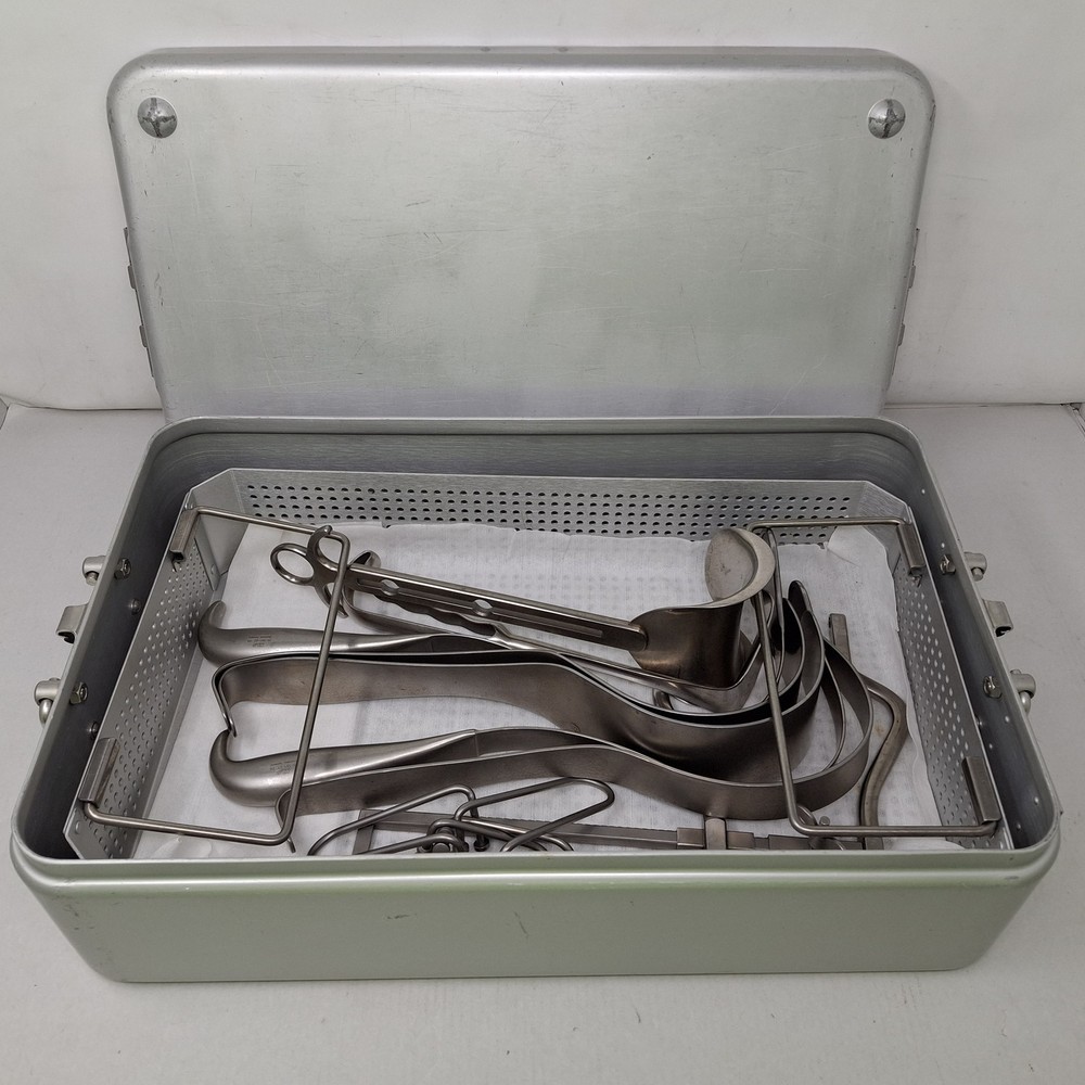 KLS Martin Retractor Set