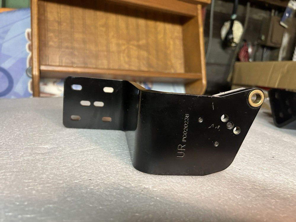 ViKing Pc020238-00 Upper Rt Hinge Ref New