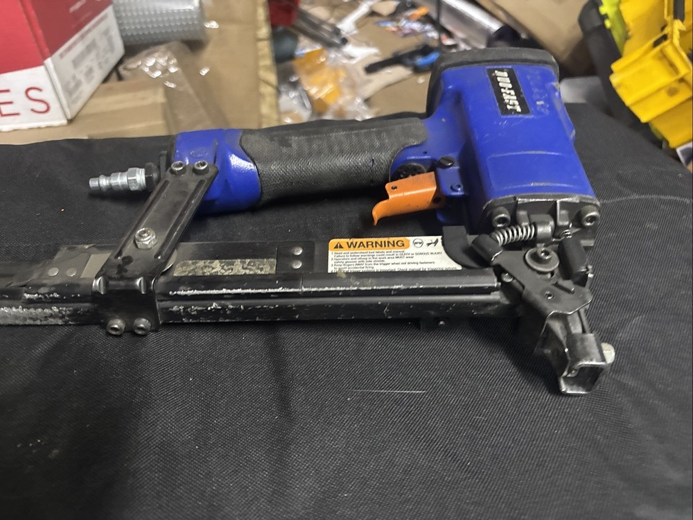 Duo Fast Stapler SM7648