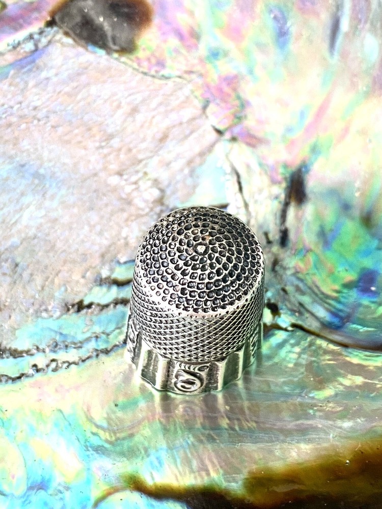 Antique Ketcham & McDougall MKD Sterling Silver Thimble 12