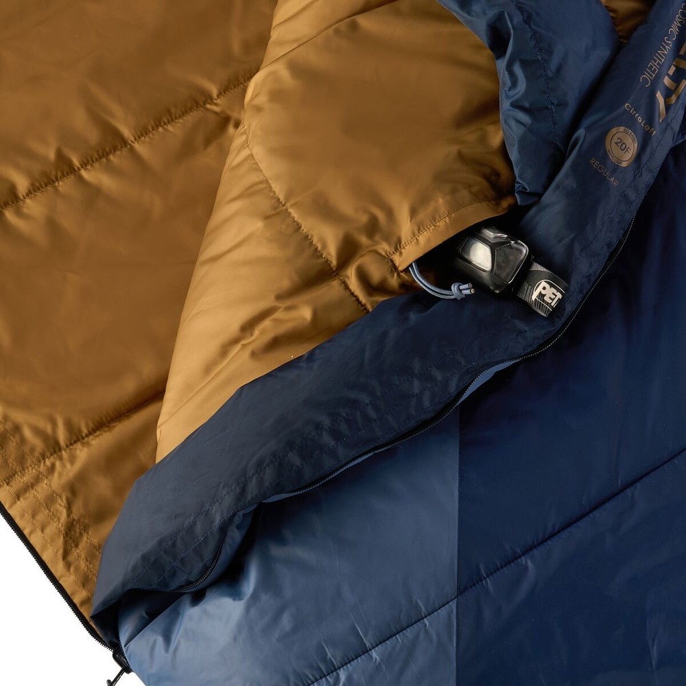 Kelty Cosmic Sleeping Bag: 20F Synthetic