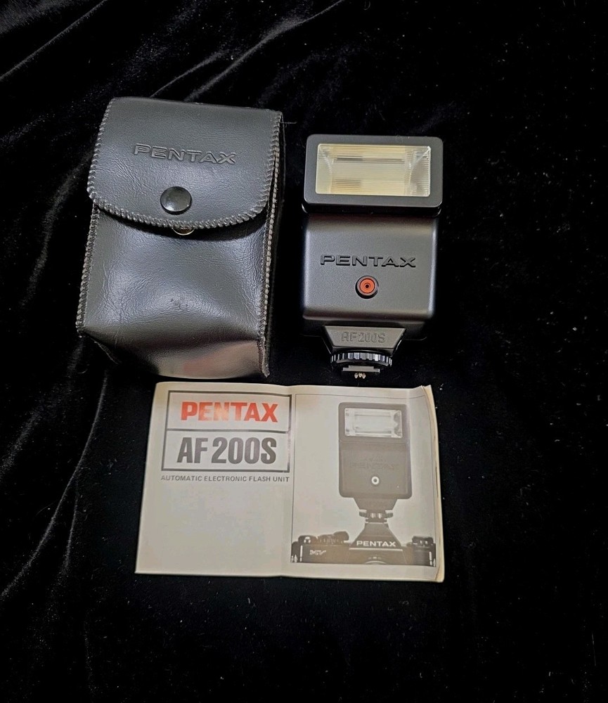 Pentax AF200S Flash Mount  With Instructions And Case