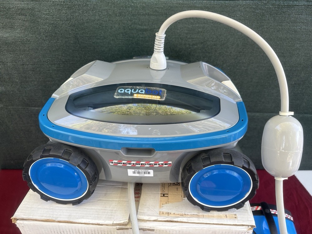 Aquabot Rapids XLS – Robotic Pool Cleaner