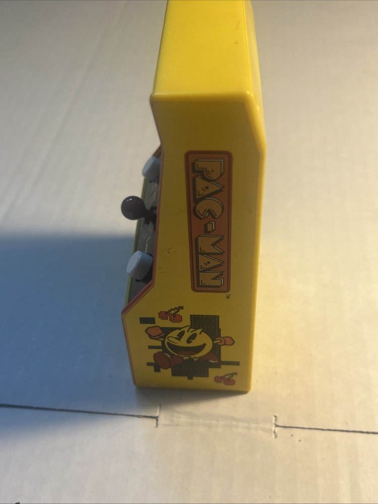 Pac-Man Mini Game Arcade Machine Handheld Classic Retro Tabletop