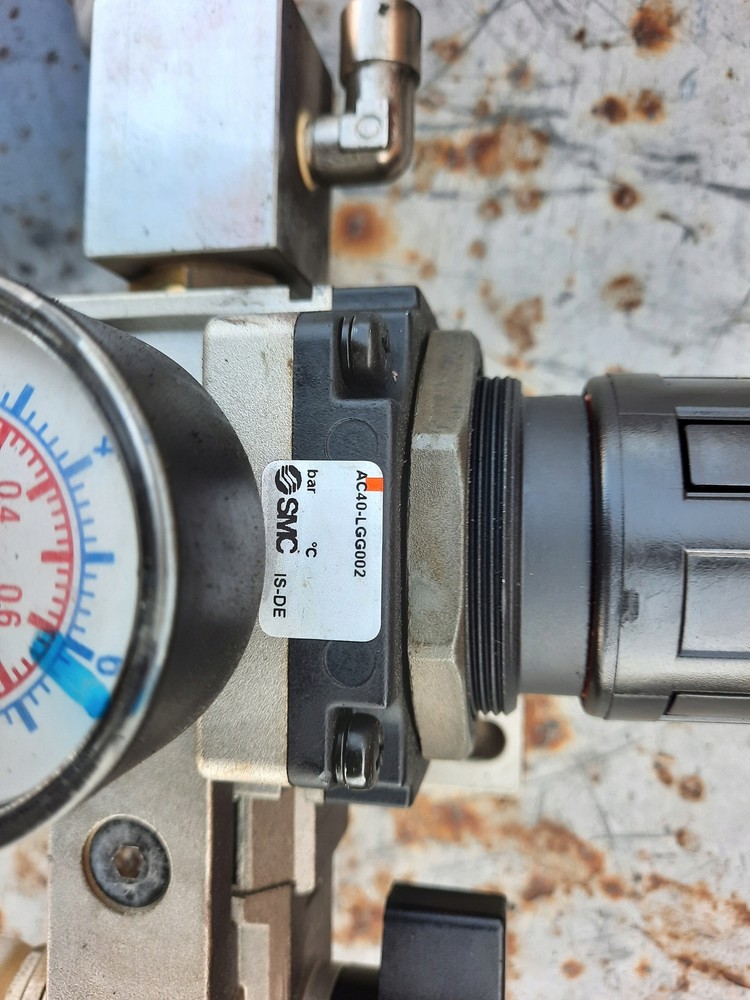 SMC EAW4000-F04 Filter Regulator