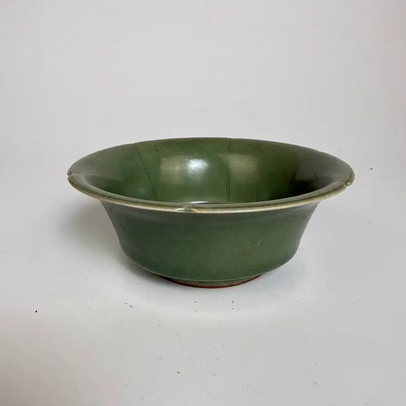 Goryeo Celadon Incised Flower Bird Pattern Incense Burner, 14.5cm