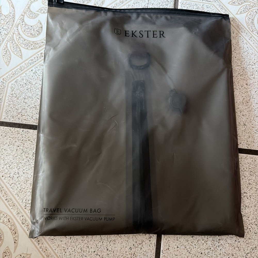 Ekster TravelPack Vacuum Kit Set