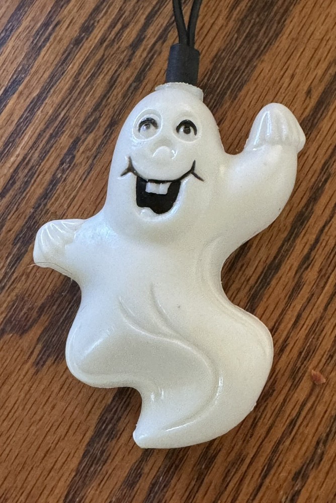 Dancing Ghosts & Skeleton Lights Ghost Halloween Indoor Novelty Tested Works
