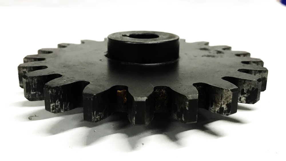 Unbranded 21-Tooth Roller Chain Sprocket 200056 NOS