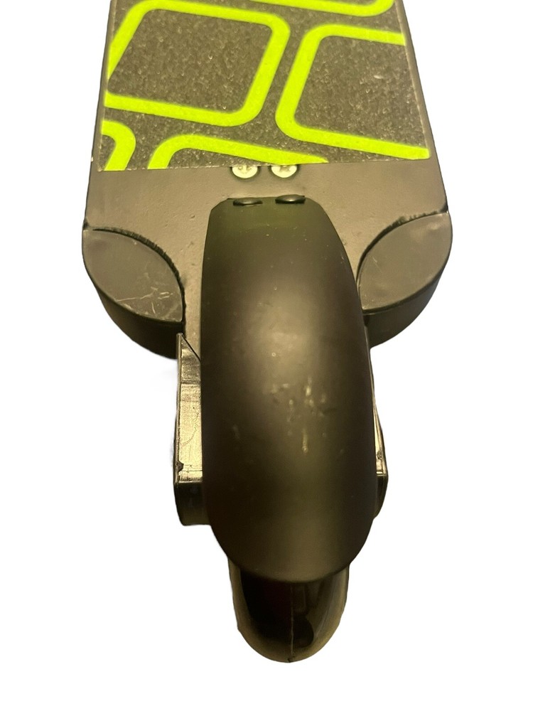 Pulse Performance Products 2 Wheel Folding Scooter