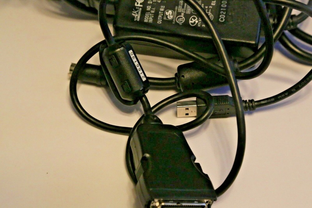 Iomega Predator CD-RW Drive CDRW9602EXT-B fully tested working