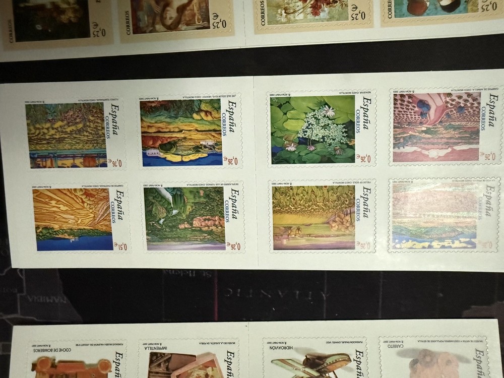 spanish stamp booklets various issues 3 sets 2 at .25e and 1 A