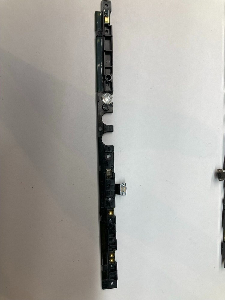 Microsoft Surface Pro 4 1724 Front Facing Microphone Flex X933423-005 - Read