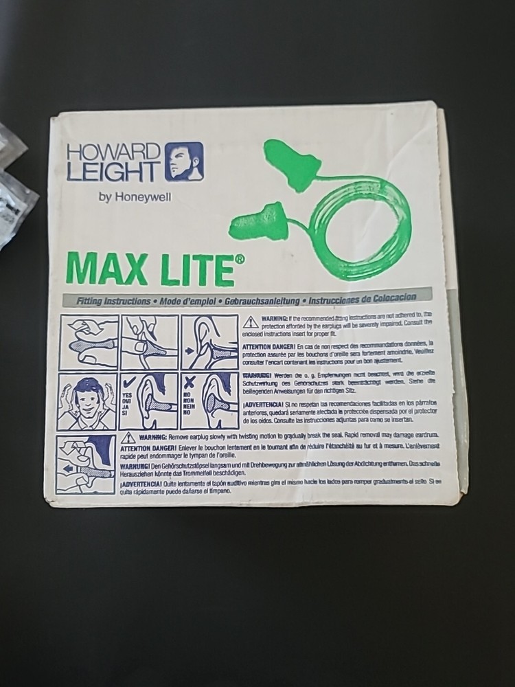 MAX LITE • Earplugs 100 PCS, Individually Packed, Super Comfortable For Sleep.