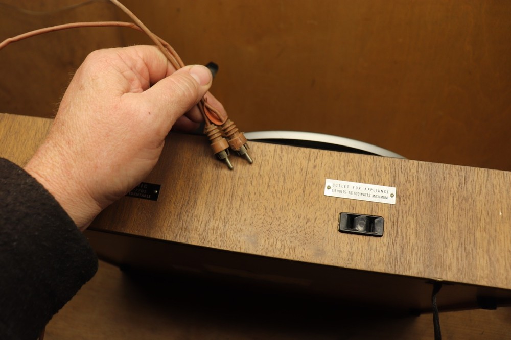 Vintage 1970s Panasonic Automatic Turntable Model RD-7703