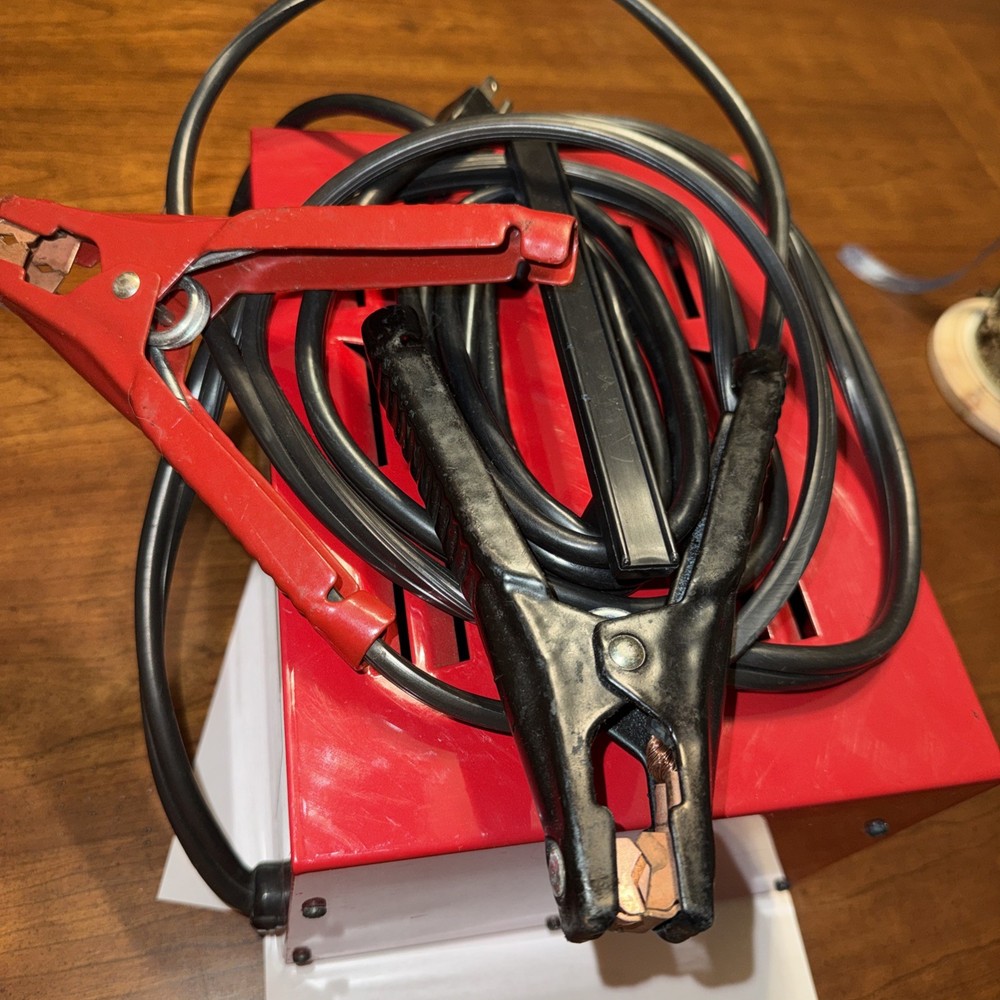 Snap-on 20 Amp Charger 12v