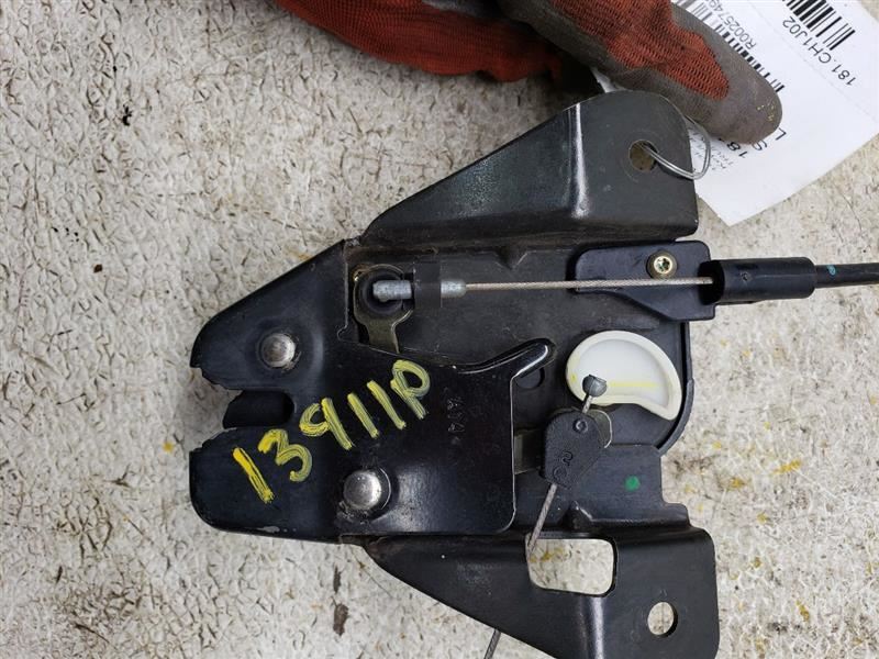 2005 SEBRING Keys/Latches/Locks 257493