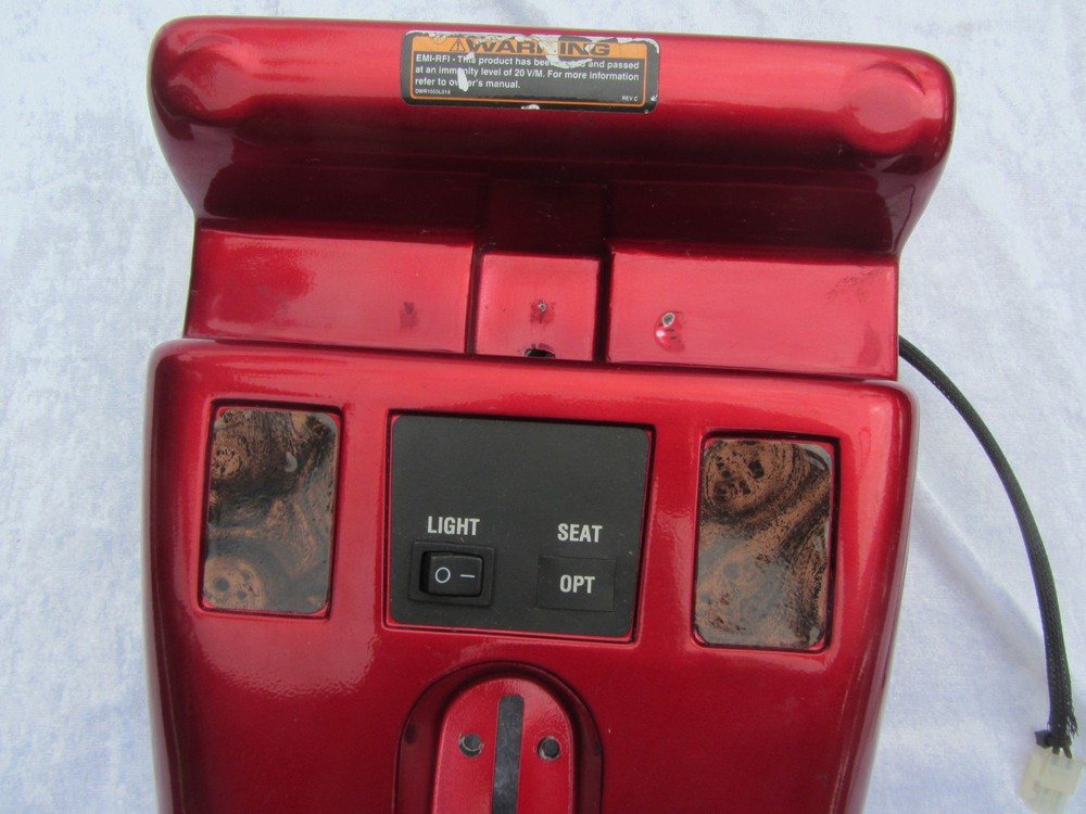 PRIDE WRANGLER FOREPANEL WITH LIGHT SWITCH BLINKERS NICE RED COLOR