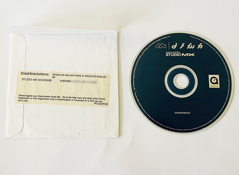 Macromedia Studio MX win 2+ products upgrade