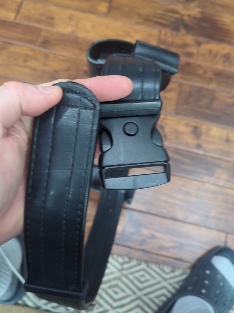Uncle Mike's Mirage Medium Duty Belt Jaypee Handcuff CaseX2 Plus More
