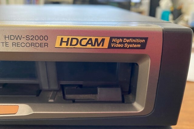 SONY HDW-S2000 HDCAM recorder NTSC