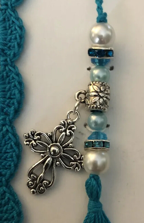 Crocheted Scallop Bookmark