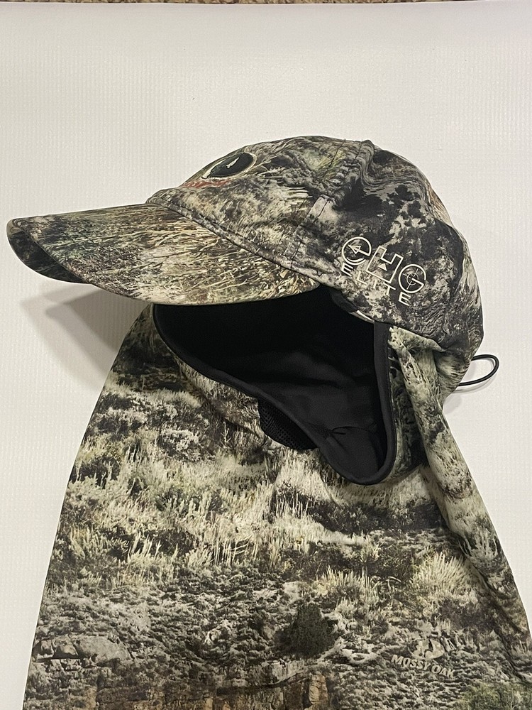 Mossy Oak Hat With Gator