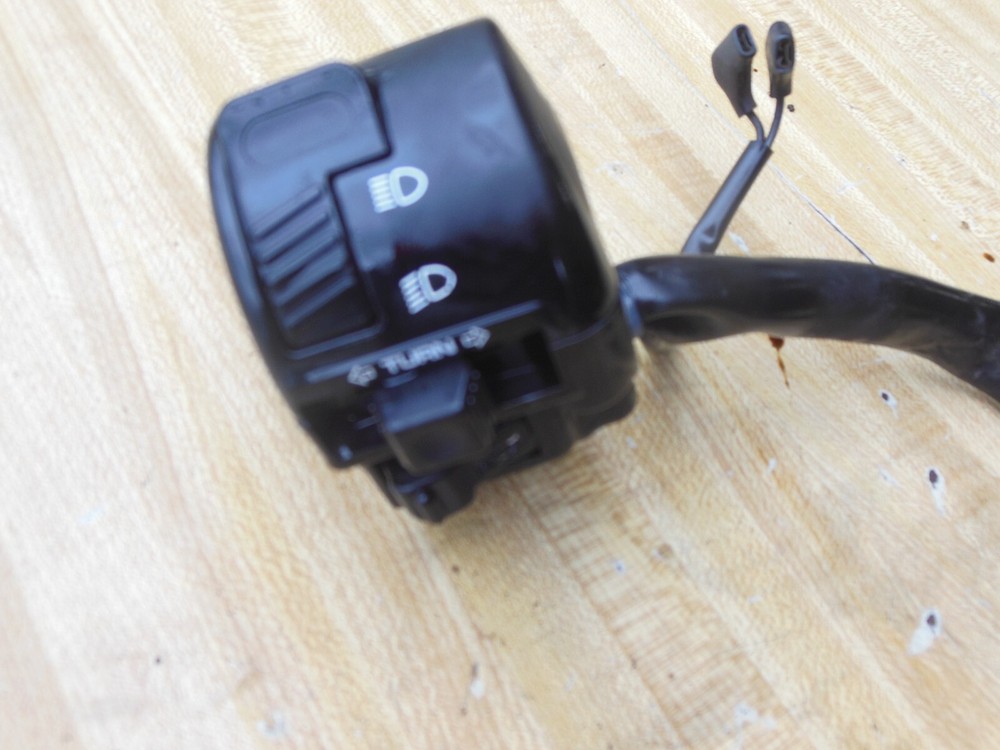 08-11 HONDA CBR1000RR LEFT CONTROL SWITCH
