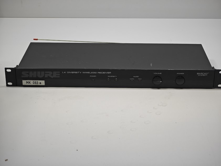 Shure L4 Diversity Wireless Receiver - Used, Fully Functional